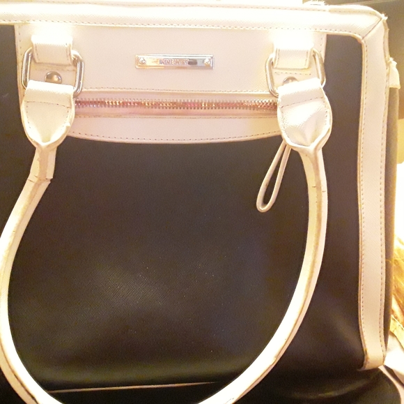 Nine west purse - Picture 1 of 4